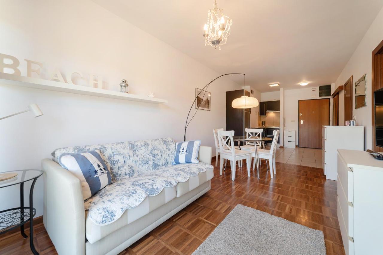 Nowoczesny Apartament W Helskiej Villi W Helu 外观 照片